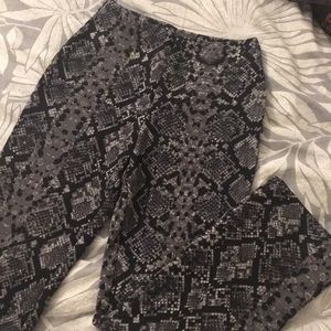 Leith snake print cropped pants